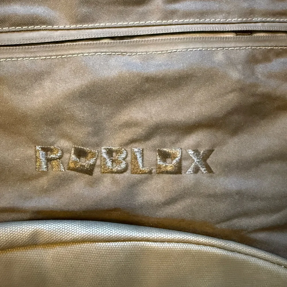 Roblox Employee Exclusive Black Roll-Top Backpack - Rare Company Swag
